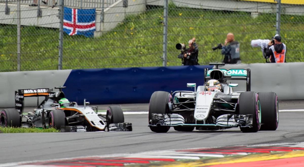 Formuła 1: wygrana Hamiltona po dramatycznej końcówce Grand Prix Austrii 