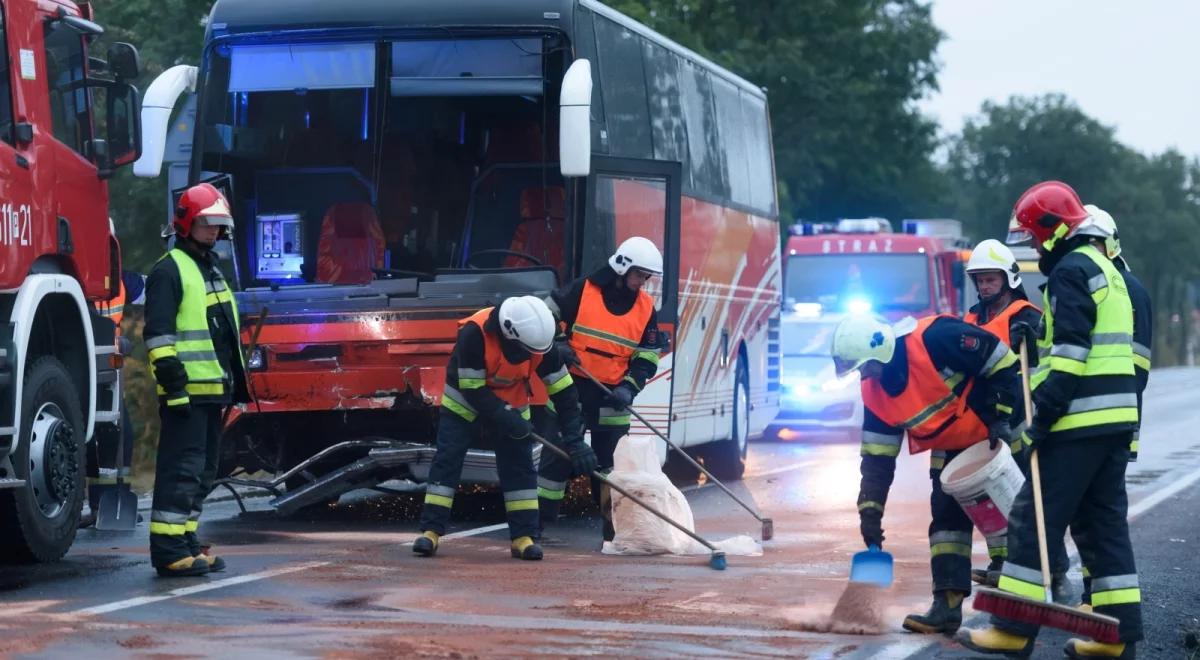 Wielkopolskie: wypadek autokaru z dziećmi w Miąskowie. Wielu rannych