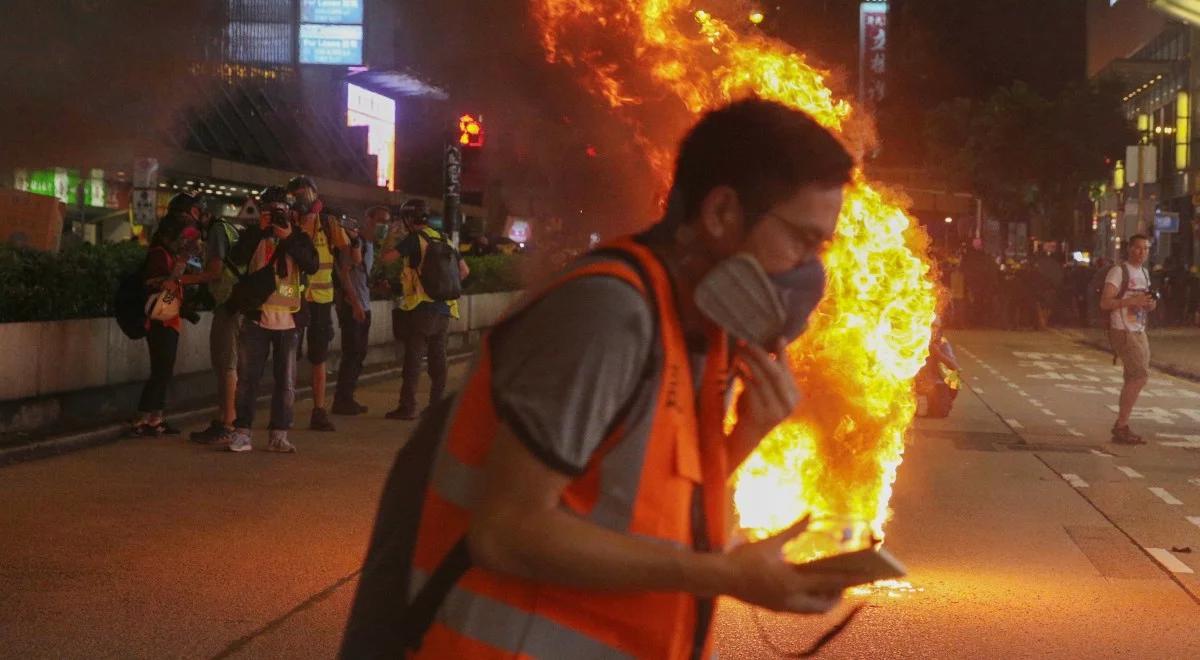 Protesty w Hongkongu. Policja użyła gazu łzawiącego wobec protestujących