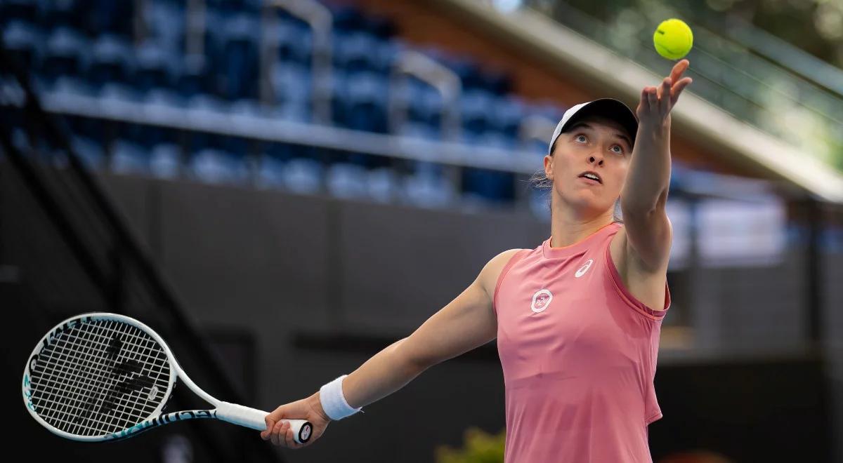 WTA Adelajda: Świątek bez problemu pokonała finalistkę US Open. W ćwierćfinale zagra z Azarenką