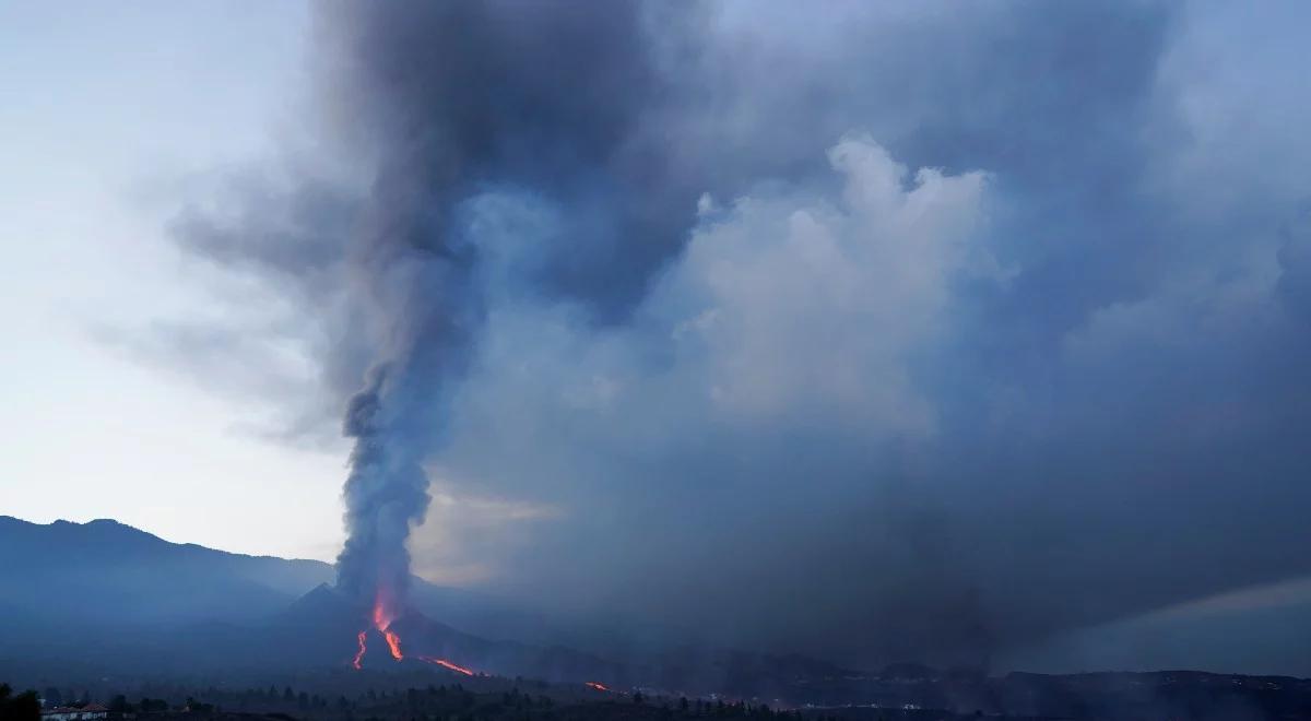 Chmura z wulkanu na La Palmie dotarła nad Polskę. Jest komunikat RCB