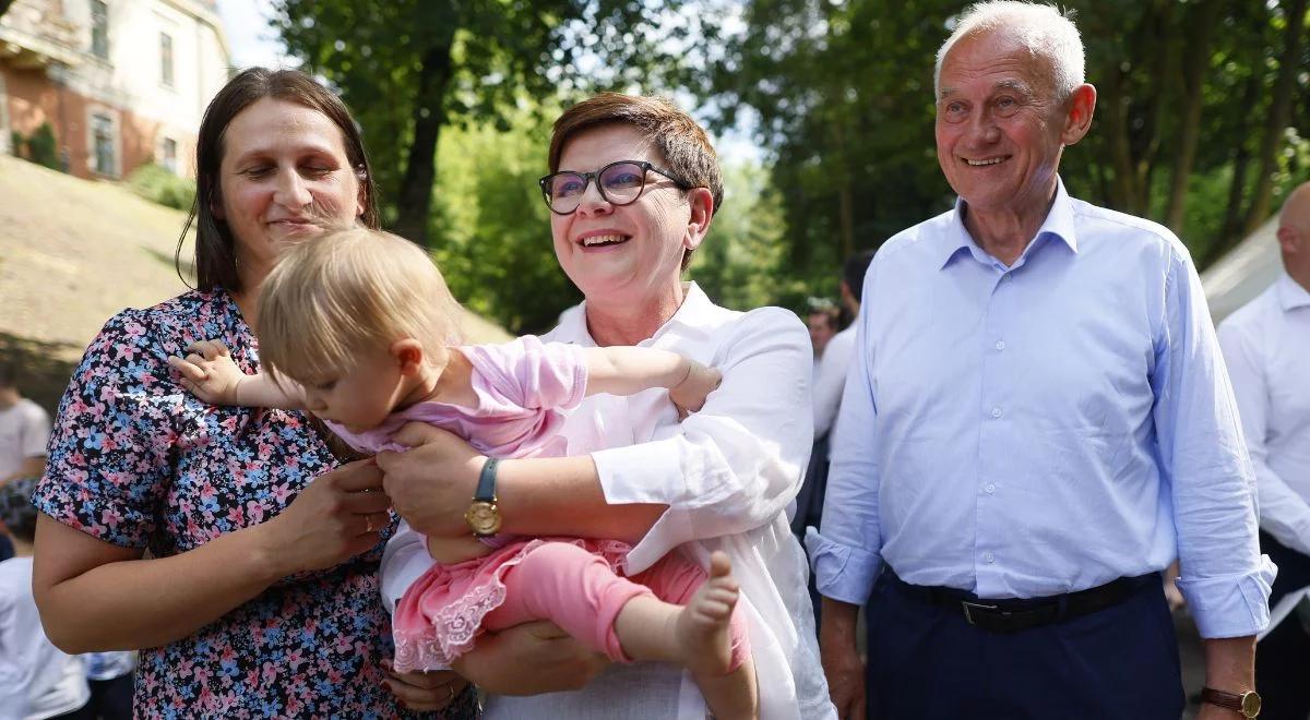 Beata Szydło: Zjednoczona Prawica jest gwarantem tego, że wiek emerytalny zostanie na obecnym poziomie