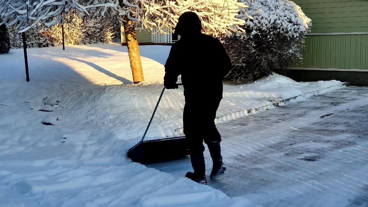 Finlandia: oszczędności w odśnieżaniu. Mieszkańcy wyładowali złość na operatorach miejskich pługów