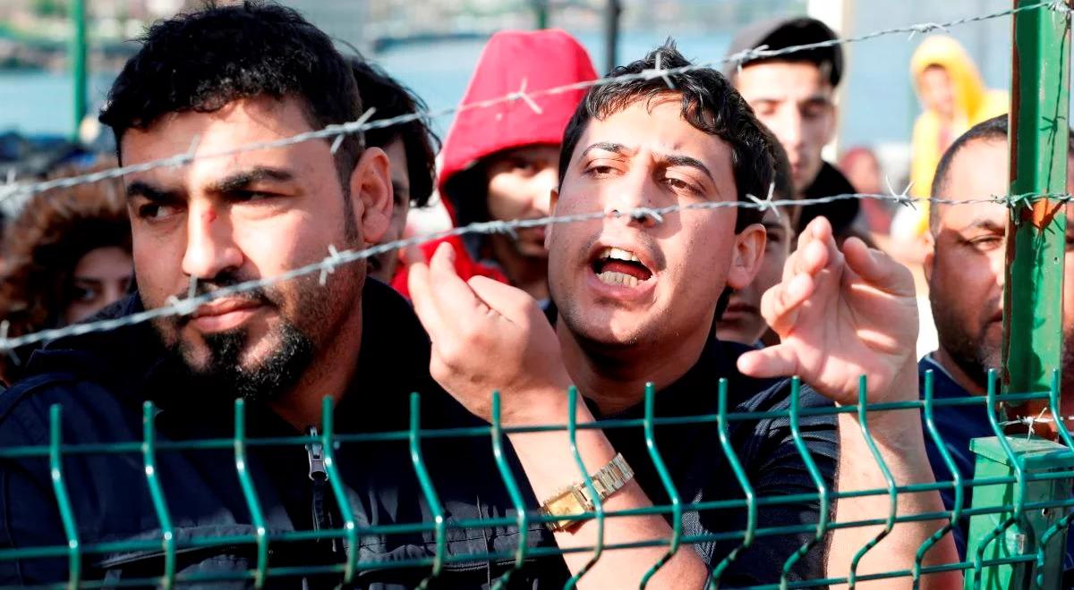 Spór o migrantów. Austria grozi Węgrom sądem
