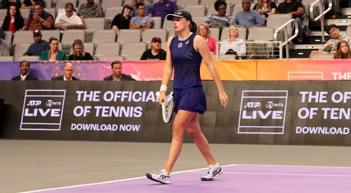 WTA Finals: Teksas to rodeo, a nie tenis? Iga Świątek reaguje na puste trybuny i chce rozkręcić imprezę 