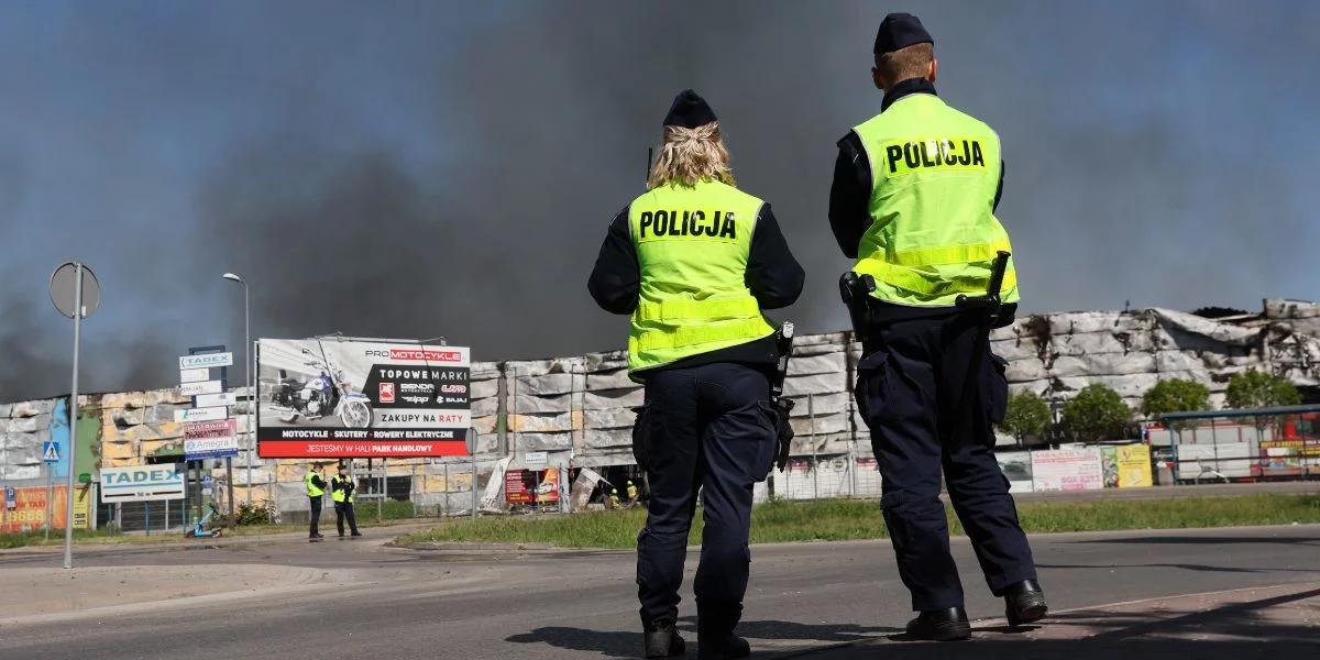 Pożar hali przy Marywilskiej 44. Policja zwróciła się do poszkodowanych