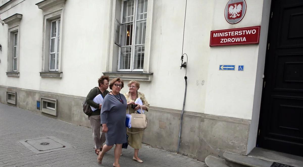 Pielęgniarki chcą podwyżek. Brak porozumienia z rządem