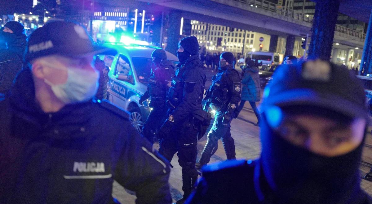 Wiceszef MSWiA: za rządów PiS było przyzwolenie na pałowanie demonstrantów