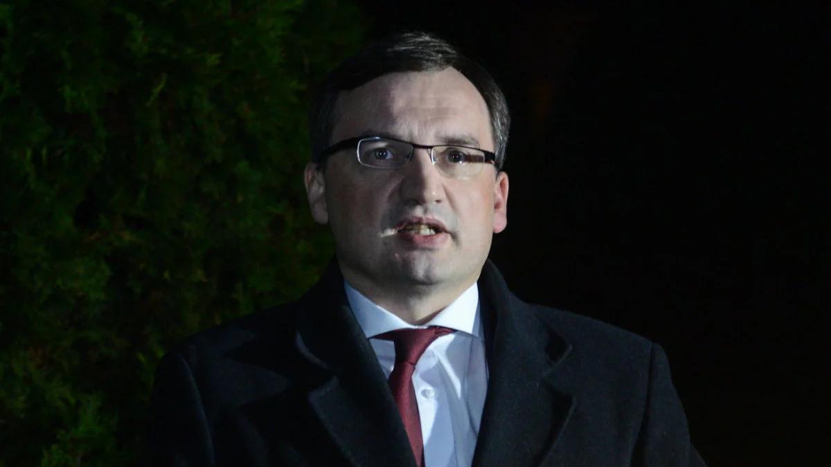 Prokuratura bada zawiadomienie ws. nowego ministra. Wraca temat  Zbigniewa Ziobry