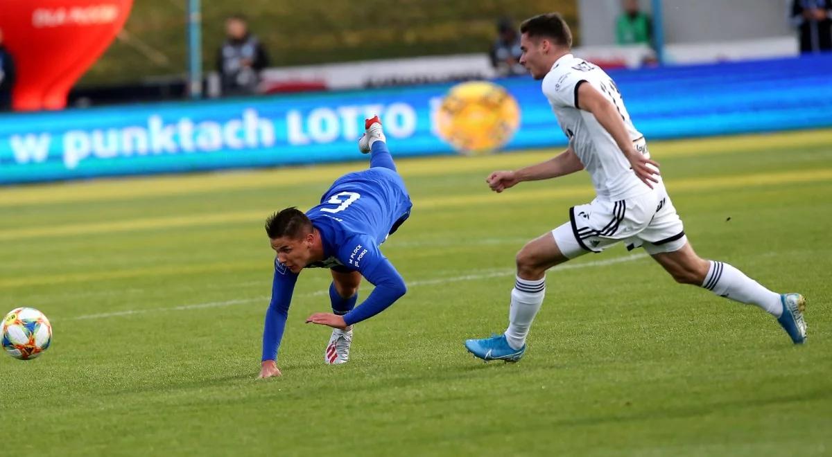 Legia wciąż bezbarwna, lider zostaje w Szczecinie. Błąd Majeckiego na wagę zwycięstwa