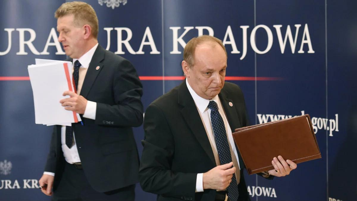 Śledztwo smoleńskie. Prokuratura informuje o planach i postępach