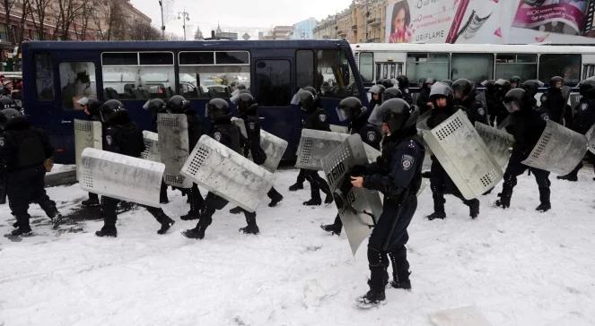 Szturm milicji w Kijowie. Trwa "oczyszczanie ulic"