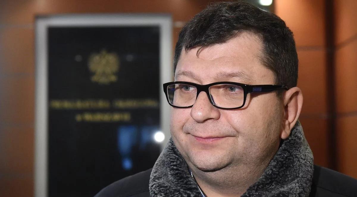 Zbigniew Stonoga w areszcie śledczym na Białołęce. Adwokat: ma do odsiedzenia prawie rok więzienia