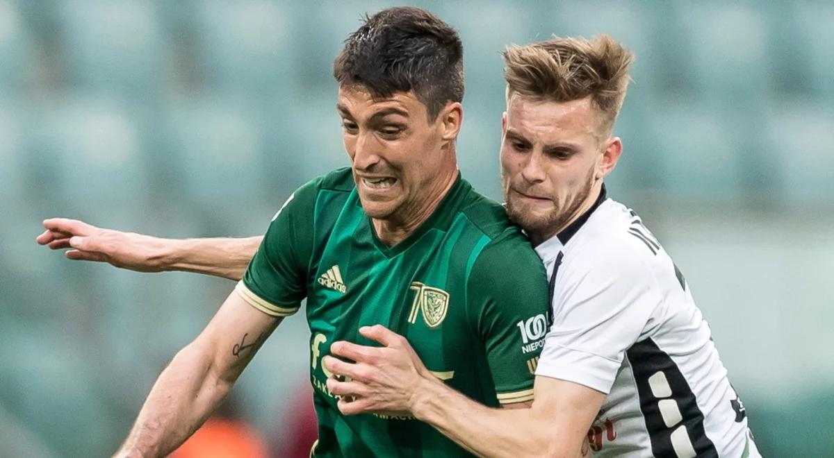 Ekstraklasa: będzie surowa kara? Piłkarz Śląska Wrocław uderzył sędziego [WIDEO]