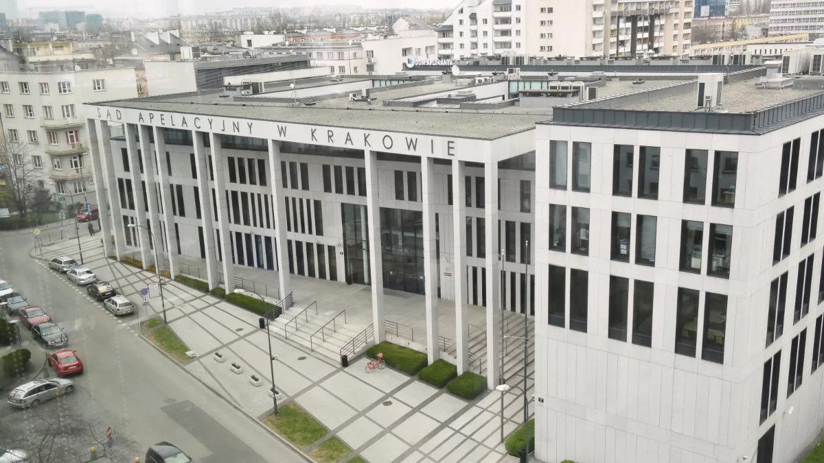 Trzech prezesów i siedmiu dyrektorów sądów odwołanych