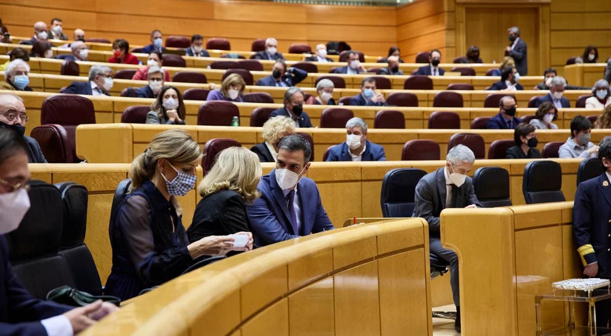 Hiszpania: ognisko zakażeń w parlamencie. Członkowie izby na przymusowej kwarantannie