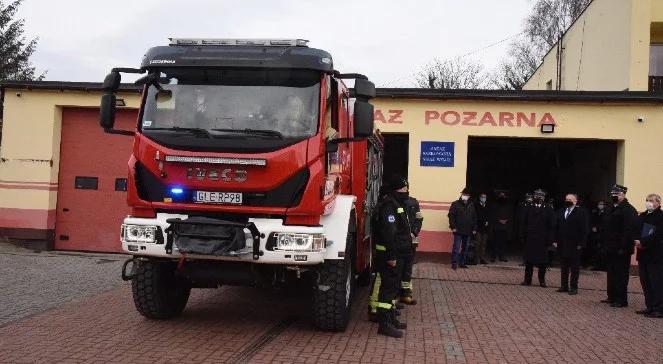 Akcja "Bitwa o wozy". Do gmin trafiło kilkadziesiąt pojazdów ratowniczo-gaśniczych