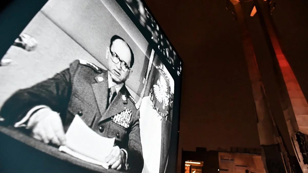 Stan wojenny jeszcze się nie skończył. Felieton Miłosza Manasterskiego