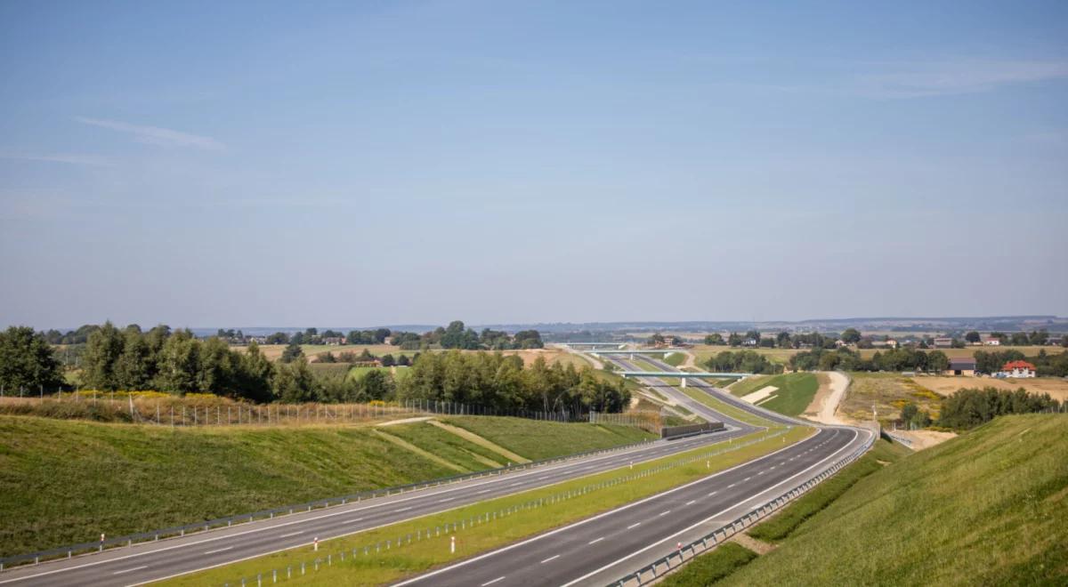 Jechał pod prąd na S7. Tłumaczył, że... tak poprowadziła go nawigacja