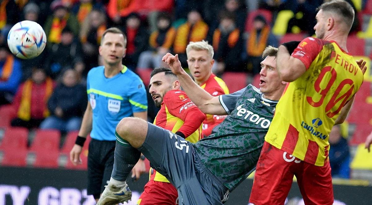 Ekstraklasa na ustach świata. Fatalny kiks stał się hitem Internetu [WIDEO]