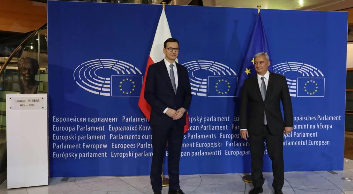 "Kolejny spektakl z nieprawdziwymi oskarżeniami". Łoziński o debacie w PE nt. sytuacji w Polsce