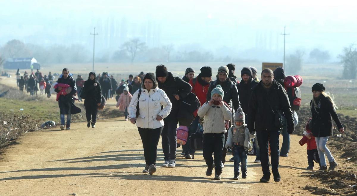 Sondaż: większość mieszkańców krajów Grupy Wyszehradzkiej jest źle nastawiona do imigrantów