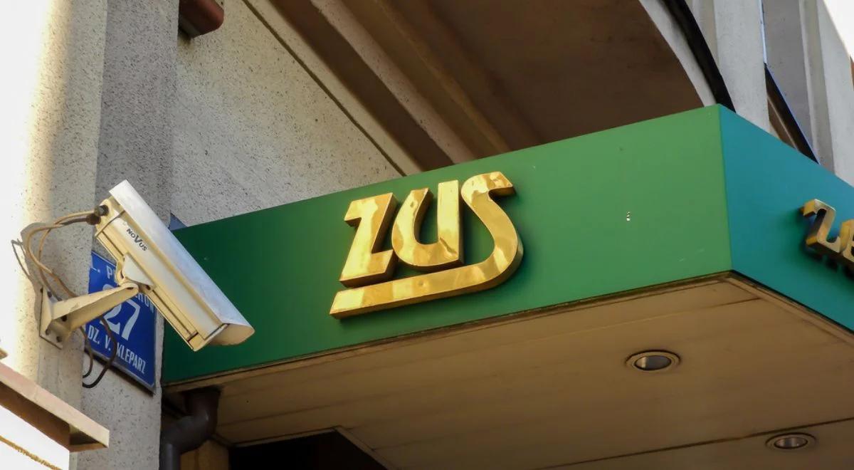 Świadectwa pracy będą potrzebne przy przejściu na emeryturę. Trzeba dostarczyć je do ZUS