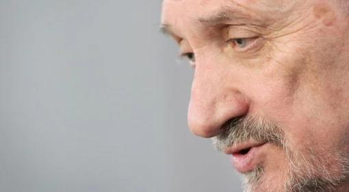 Macierewicz: nieprawidłowości przy przetargu na remont Tu-154M 