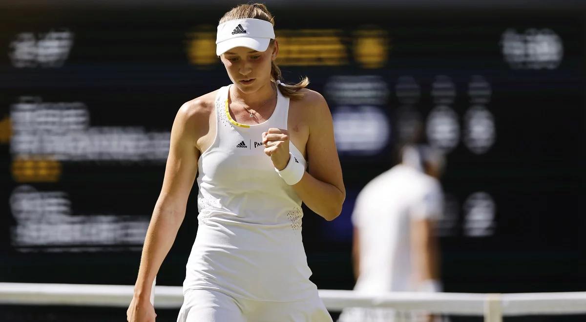 Wimbledon 2022: Jelena Rybakina sensacyjną zwyciężczynią turnieju. To jej pierwszy wielkoszlemowy tytuł