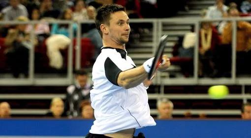 Robin Soederling wygrywa z Ferrerem