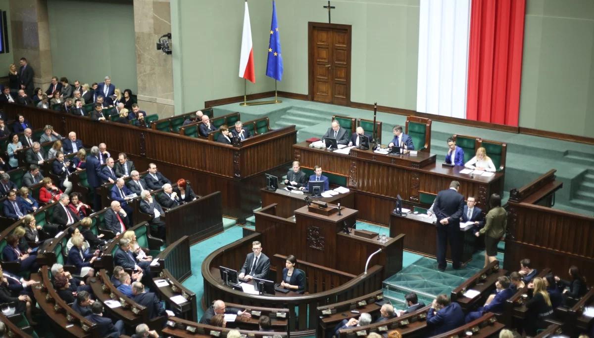 Sejm rozpoczął posiedzenie. Ważne projekty ustaw