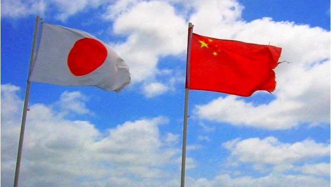 Chińskie okręty wpłynęły na wody terytorialne Japonii