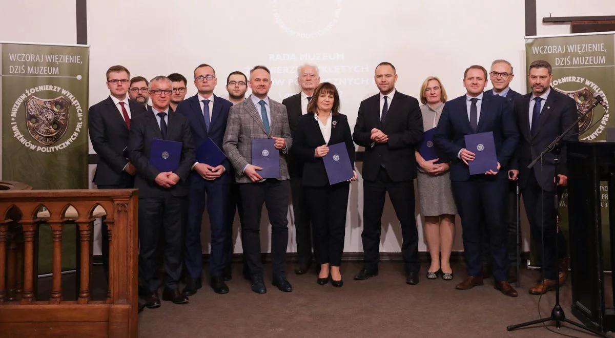 Historycy i działacze. Prezes IPN powołał Radę Programową Muzeum Żołnierzy Wyklętych i Więźniów Politycznych PRL
