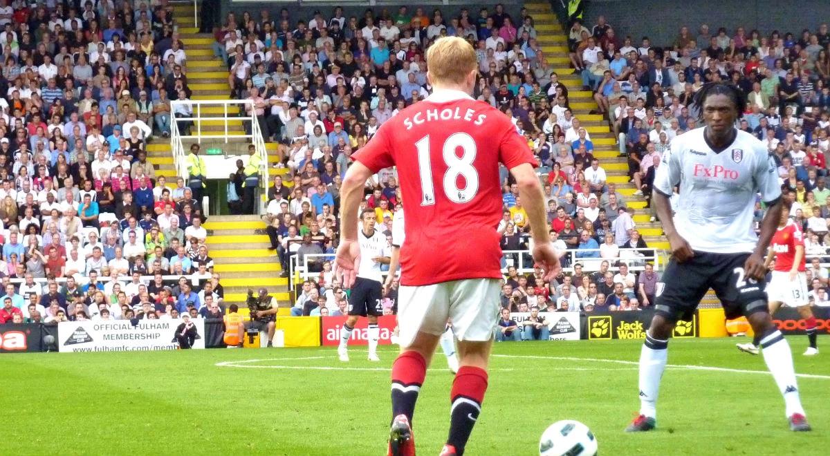 Paul Scholes zagrał dla Royton Town. "Tego typu mecze przyciągają około 40-50 widzów"