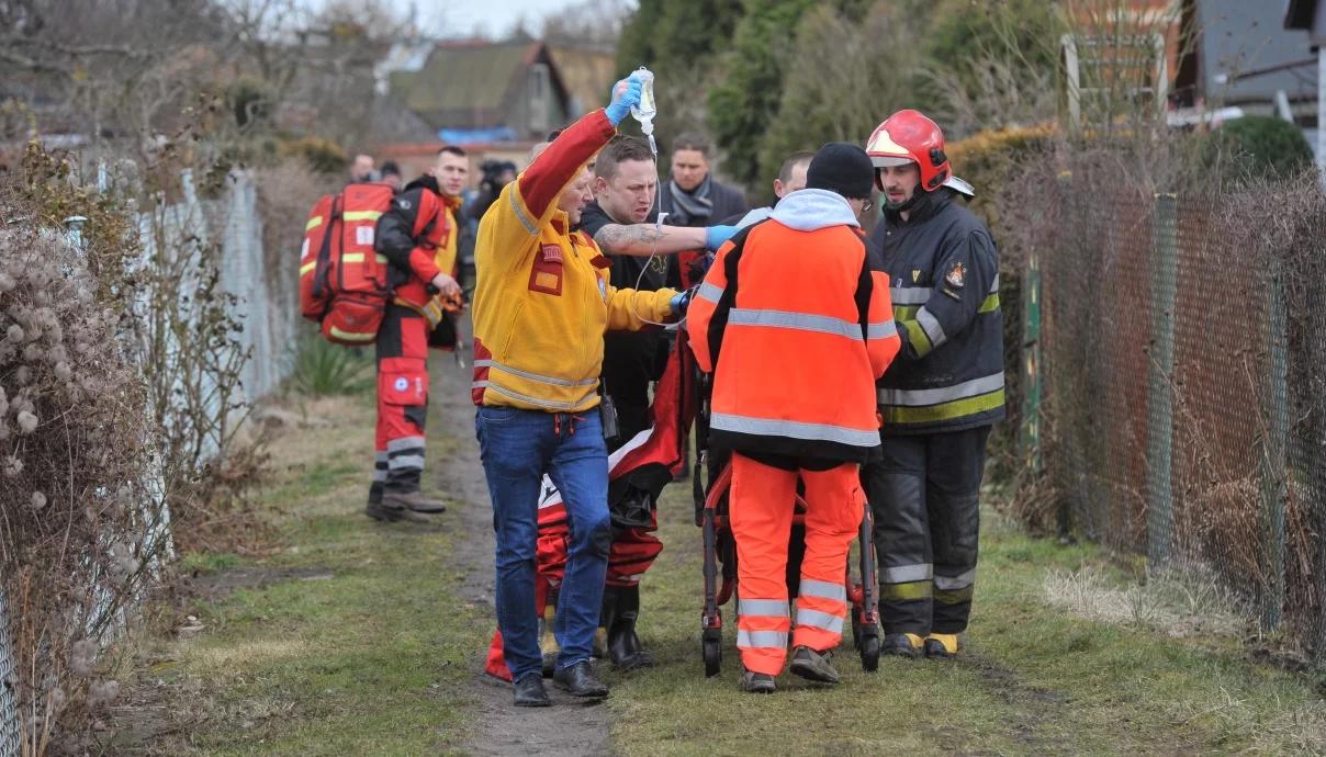 Szczecin: zmarli dwaj chłopcy, pod którymi załamał się lód. Lekarze: serca dzieci nie podjęły pracy