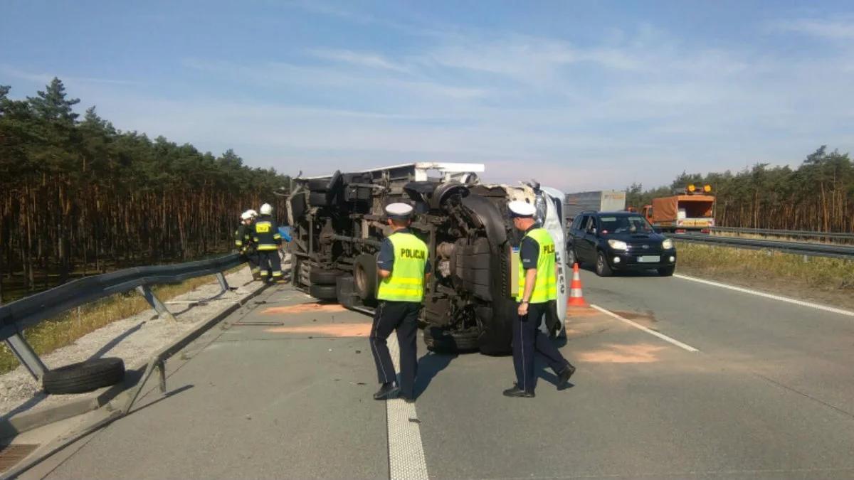 Dziesiątki zabitych, setki rannych. Policja podsumowała długi weekend na drogach