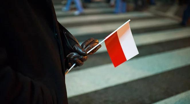 Społeczeństwo polskie zbyt mało aktywne