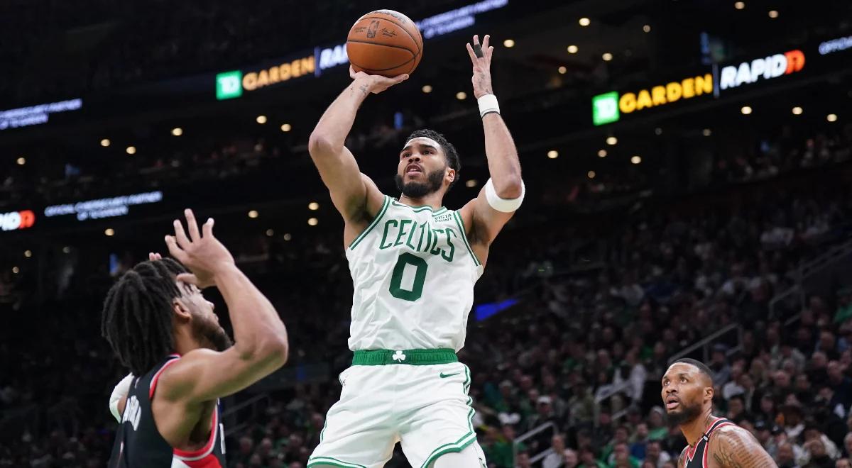 NBA: Celtics przerwali złą passę i zrównali się z Nuggets. Pech Duranta 