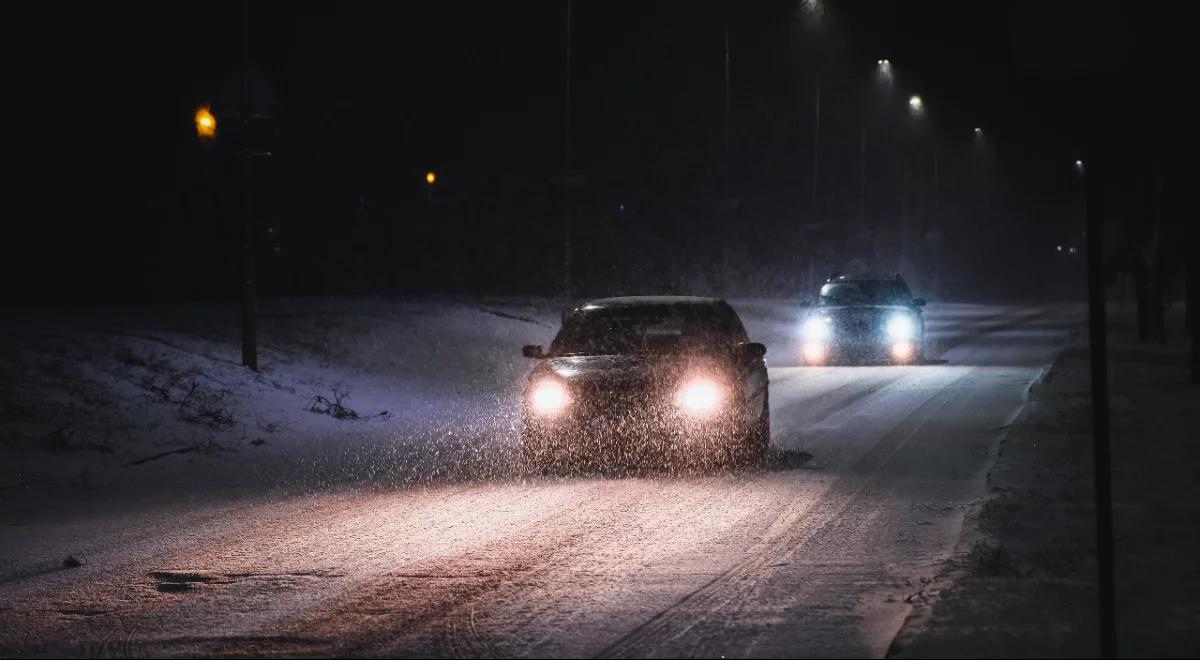 Wyjazdy na święta. Policjant tłumaczy, na co muszą uważać kierowcy. "Warto się przygotować"