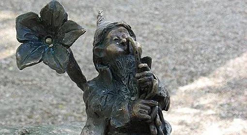 Przed wrocławskim sądem ruszył proces o prawa do wizerunku krasnala