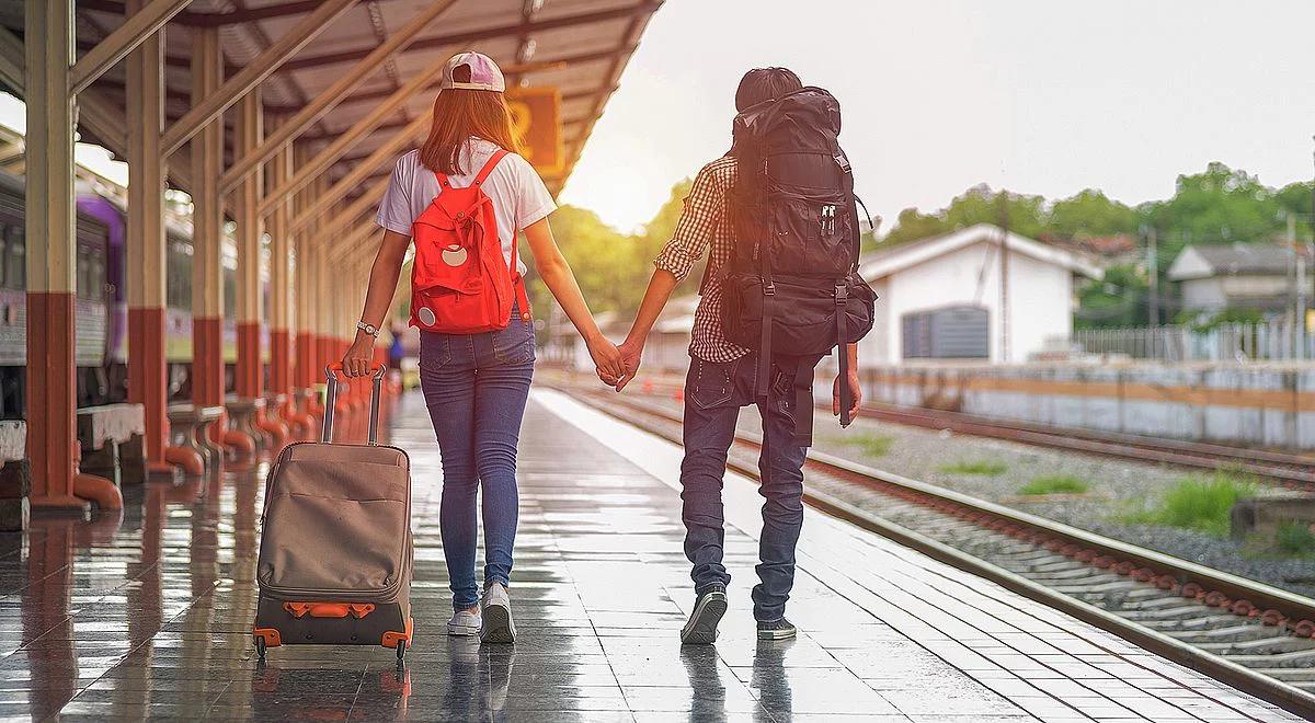Atrakcyjna oferta Polregio na majówkę. Bilet turystyczny i dodatkowe składy