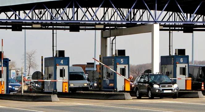 Kiedy nowy system poboru opłat na autostradach? Prace trwają