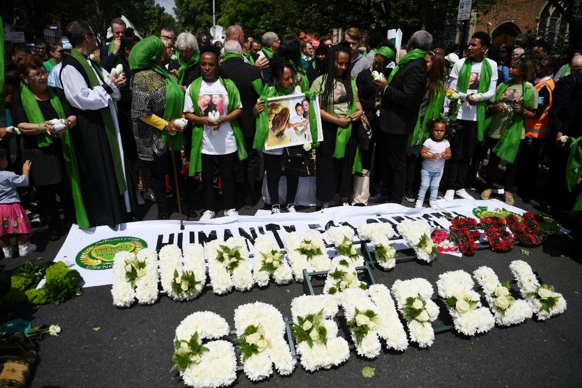 Brytyjczycy uczcili pierwszą rocznicę pożaru apartamentowca Grenfell Tower