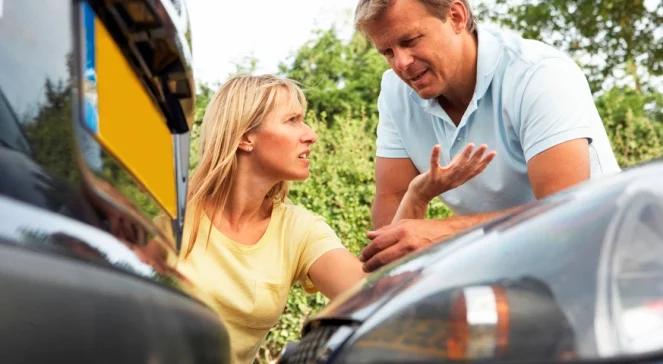 Aplikacja "Na wypadek" uratuje sytuację, gdy masz kolizję bądź wypadek