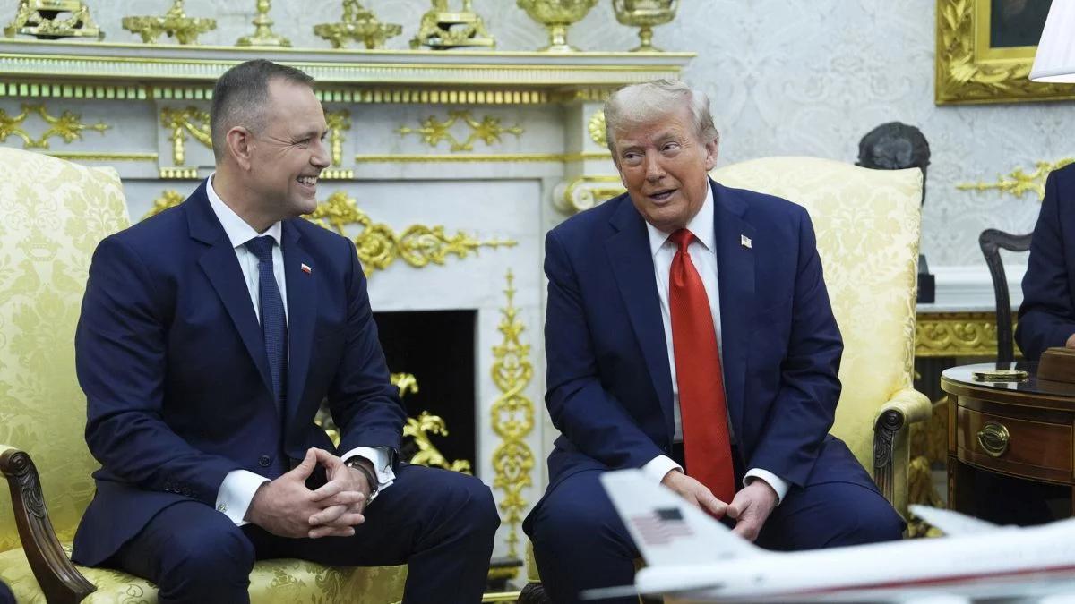 Trump i Nawrocki w Gabinecie Owalnym. "Nie popieram byle kogo"