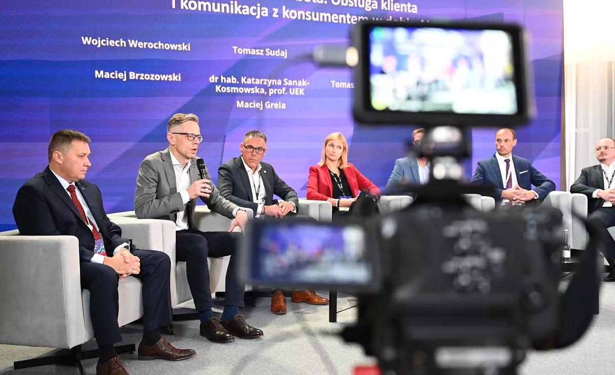 O sztucznej inteligencji w bankowości na Krynica Forum