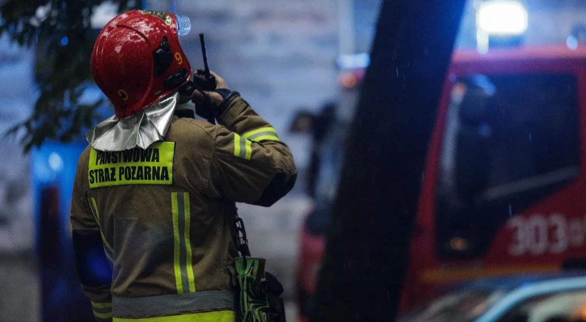 Mazowsze: ponad 400 interwencji po burzach. Strażacy sprawdzają obozy harcerskie