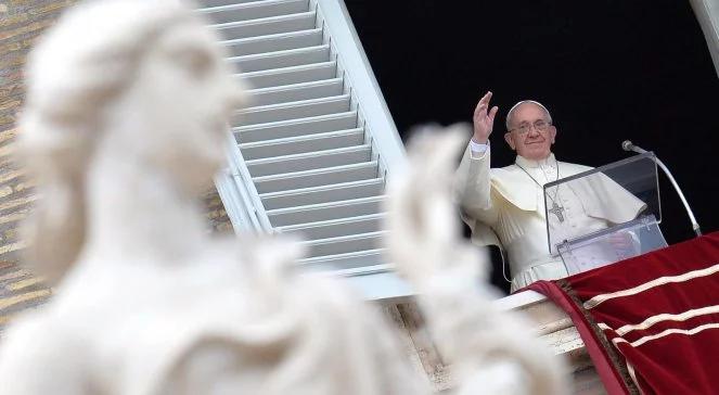 Papież: fałszywa wizja bajkowego Bożego Narodzenia