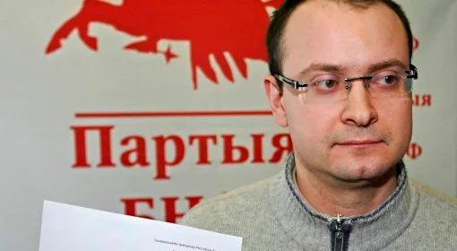Aleś Michalewicz przesłuchany. KGB: robimy "film dokumentalny"