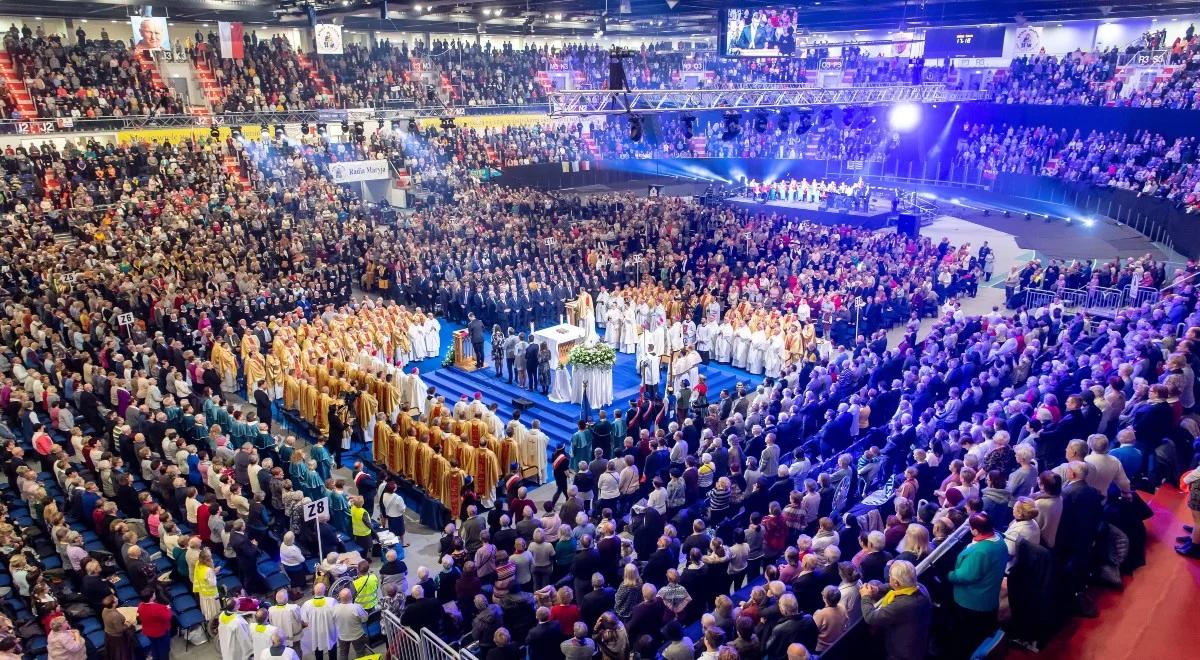 "Piękne świadectwo żywej wiary, niewyczerpanej nadziei i miłości bliźniego". Prezydent do Rodziny Radia Maryja
